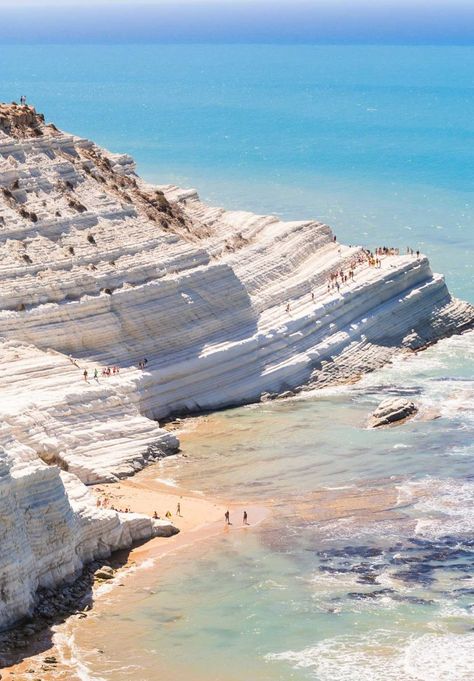 St. Peter’s Pool, Malta Sicily Travel, Italy Beaches, Mediterranean Travel, Italy Photography, Voyage Europe, St Peter, Sicily Italy, Places Around The World, Palermo