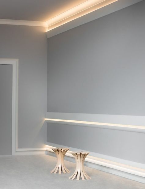 Cove crown molding