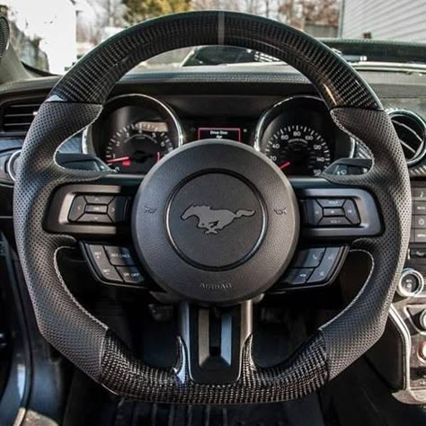 Mustang Mods, 2016 Mustang Gt, 2016 Mustang, Mustang Interior, Black Mustang, Vintage Helmet, Ford Mustang Car, Dream Cars Jeep, Vw T1