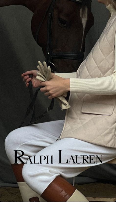 Ralph Lauren Equestrian Style, Ralph Lauren Ad Campaigns, Ralph Lauren Horse, Ralph Lauren Ad, Equestrian Style Outfit, Ralph Lauren Equestrian, Horse Riding Outfit, Equestrian Aesthetic, Equestrian Chic