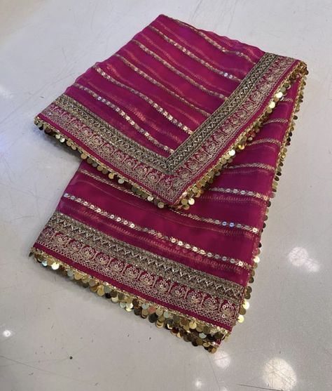 Fancy Dupatta Design, Dupatta Designs Ideas, Duppattas Designs Ideas, Fancy Dupatta, Dupatta Designs, Simple Saree Designs, Bridal Dupatta, Lehenga Designs Simple, Latest Bridal Dresses