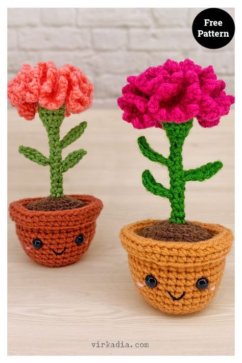 Carnation Cutie Free Crochet Pattern Crochet Carnation Pattern Free, Free Crochet Rose Pattern, Flower Amigurumi, Poncho Patterns, Crochet Rose Pattern, Accessories Crochet, Crocheting Patterns, Crochet Flowers Free Pattern, Crocheted Items