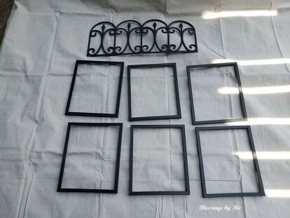 If you love Joanna Gaines. but are decorating on a budget then you'll love this farmhouse window idea made from items you can find at your local dollar store. This easy and cheap idea is perfect if you want a faux iron rustic window wall decoration. #diy #farmhouse #decor Dollar Tree Farmhouse Decor, Dollar Tree Farmhouse, Diy Farmhouse Decoration, Faux Iron, Cute Farmhouse, Farmhouse Window, Rustic Window, Decoration House, Farmhouse Windows