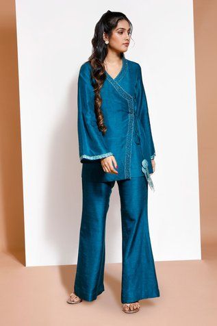 Shop for Kressa Green Crepe Embroidered Anghrakha Top And Bell Bottom Pant Set for Women Online at Aza Fashions Stylish Indo Western Outfits For Women, Suits For Women Indian Casual, Indo Western Outfits Casual, V Neck Kurti Design, Tunic Tops Outfit, Indo Western Outfits For Women, Suits For Women Indian, Bell Bottoms Outfit, Sets Outfit