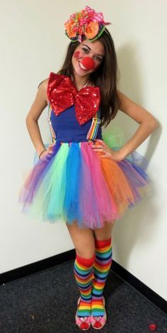 Funny Clown, Clown Halloween Costumes, Halloween Costumes To Make, Costume Carnaval, Halloween Costumes For Teens Girls, Fancy Stuff, Great Halloween Costumes, Clowns Funny, Homemade Halloween Costumes