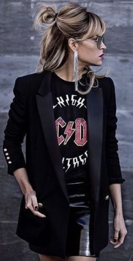 Look Rock Chic, Look Disco, Rocker Chic Style, Rok Outfit, Edgy Chic, Rock Outfits, Women Fashion Edgy, Winter Chic, Rocker Style