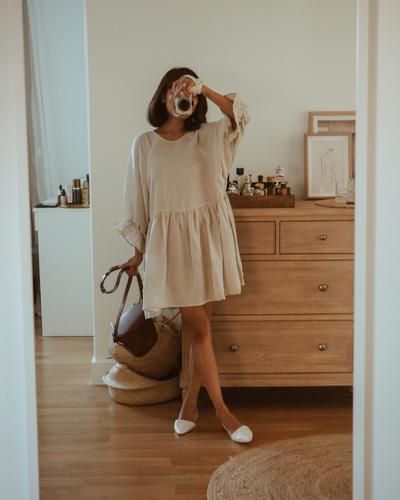 00s Mode, Minimalist Moda, Smocked Dresses, Style Guru, Look Retro, Mode Inspiration, Smock Dress, Looks Vintage, Outfits Casuales