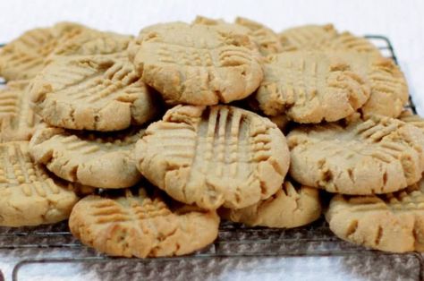 Peanut Butter Cookies Recipe | How to Make Peanut Butter Cookies Peanut Butter Cookies Recipes, Butter Cookies Recipes, Peanut Butter Cookies Soft, Peanut Butter Cookie Recipe Soft, Cookies Soft And Chewy, Sugar Free Fudge, Homemade Peanut Butter Cookies, Butter Cookies Easy, Soft Peanut Butter Cookies