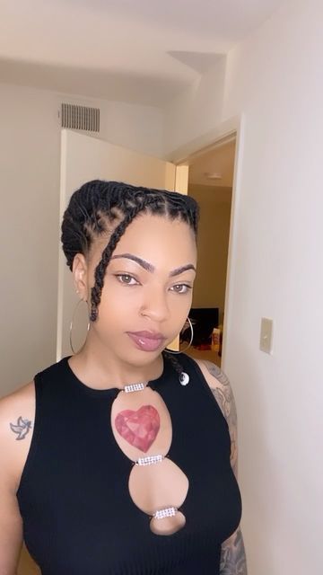 Barrow Twist Dreads, Two Barrel Twist Locs Women, Double Strand Twist Locs, Two Strand Loc Styles, Short Two Strand Twist Locs, Two Strand Twist Loc Styles, Two Strand Twist On Locs, Two Strand Locs, 2 Strand Twist Locs Style