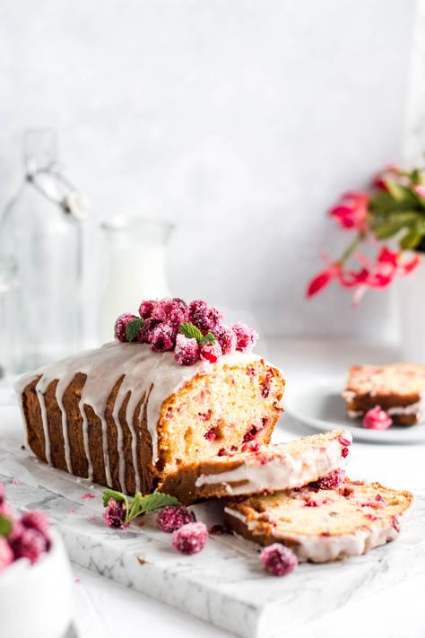 Cranberry Orange Loaf Cake, Cranberry Orange Loaf, Orange Loaf, Orange Loaf Cake, Cake Light, Loaf Cake Recipes, Dessert Photography, Holiday Favorite Recipes, Cake Bites