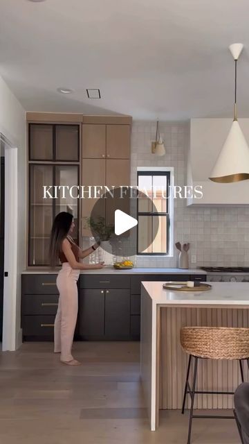 Anewgo Marketplace for New Construction on Instagram: "5 Stunning features we adore about this kitchen! 👇🏻

1. Floating build vent-hood wrap
2. Waterfall kitchen island with a hidden multi-outlet system
3. Iron cabinet doors
4. Backsplash all the way to the ceiling
5. Soft close drawers

Credit: @buildtxsolutions
.
.
.
.

#newhome #newconstruction #newpost" Waterfall Kitchen Island, Waterfall Island Kitchen, Waterfall Kitchen, Iron Cabinet, Waterfall Island, Ceiling Vents, Hidden Kitchen, Kitchen Range Hood, Kitchen Hoods