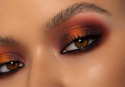 Coral Red Makeup, Bold Fall Makeup, Reddish Eyeshadow Looks, Wild West Eyeshadow Looks, Burnt Orange Makeup Looks, Fall Eyeshadow Looks 2023, Natasha Denona Sunrise Palette Looks, Make Up For Thanksgiving, Orange Makeup Looks Halloween