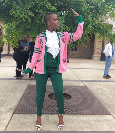 Aka Sorority Outfits, Alpha Kappa Alpha Jackets, Sorority Pictures, Alpha Kappa Alpha Sorority Paraphernalia, Aka Sorority Gifts, Alpha Phi Alpha Fraternity, Sorority Fashion, Alpha Girl, Alpha Fraternity