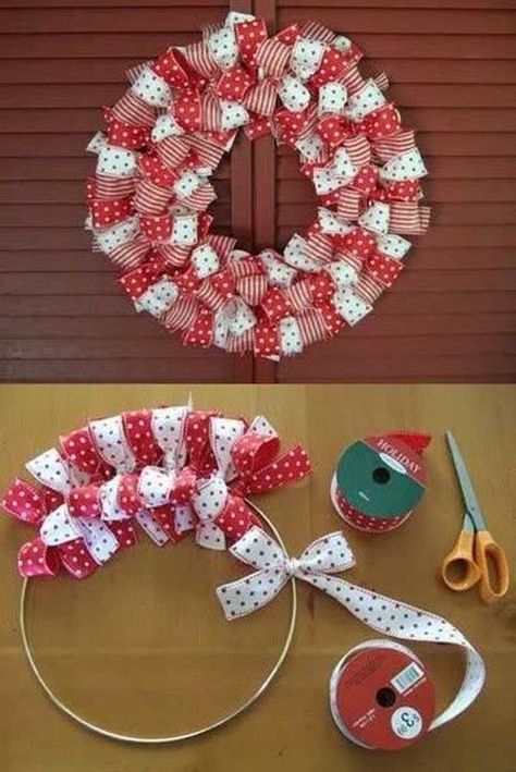 Inexpensive Diy Christmas Gifts, Christmas Ribbon Wreath, Ribbon Wreath Diy, Dekoratívne Vence, Christmas Wreath Ideas, Diy Christmas Wreath, Ribbon Ornaments, Wreaths Ideas, Ribbon Diy