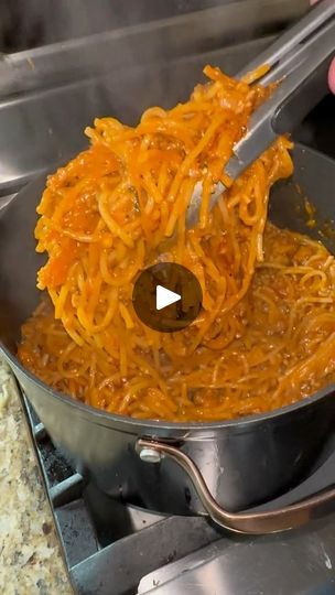 45K views · 1.4K reactions | One Pot Alfredo Spaghetti | One Pot Alfredo Spaghetti #recipe #dinner #onepotmeals | By Richard Eats | You absolutely have to make the
super viral one pot Alfredo Spaghetti. I love spaghetti so
much. It's coming out of my nostrils. We got a pot over the
heat, little bit of olive oil, the pre-dice onions from
Walmart. I am lazier than sin, some garlic in there as well. A
pound and a half of Italian sausage. Once that's almost
there, we got the salt, pepper, garlic powder blend from Killer
Hawks, the AP seasoning. I added some oregano as well. I'm
too lazy to give you measurements. We got a jar, the
tomato and basil sauce from Classico. Fill it up with pour
the water in there and a whole jar of their creamy Alfredo.
Piss everybody off and break the spaghetti nood Alfredo Spaghetti With Ground Beef, Alfredo Spaghetti, Alfredo Speggetti Bake, Dutch Oven Alfredo Spaghetti, Spaghetti And Alfredo Sauce Mixed Pasta, Alfredo Spaghetti Dutch Oven, Basil Sauce, Spaghetti Noodles, Diced Onions