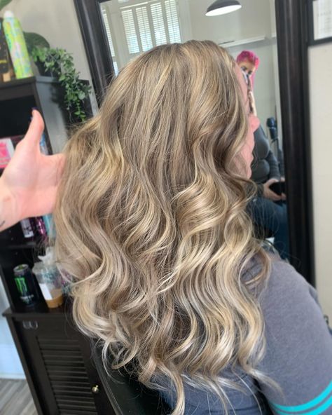 💅🏻⭐️🧖🏼‍♀️🎀 Haircut + Partial highlight + with chunky low lights + root smudge + Toner! I’ve been doing Courtney’s hair for my entire career and I love her so much and we have come up with this look and it works so well when it grows out it looks so natural, low maintenance and Prefect for her busy life!😘 #ilovemyclients #iloveblondes #blondeswithblueeyes #blondeshavemorefun #blondespecialists #blondehair #blondehighlights #blondebombshell #blondedimensions #blondewithrootsmudge #lowlight... Root Smudge, Partial Highlights, I Love Her So Much, Love Her So Much, Blonde Bombshell, I Love Her, Grow Out, Busy Life, Blonde Highlights