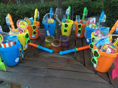 Kids Pool Party Favors - Target & Dollar Store Buckets, Sunglasses, Bubbles, Candy (sorry moms), Super Soaker, Floaties Kids Pool Party Birthday, Water Birthday Parties, Kids Pool Party, Water Birthday, Super Soaker, Ocean Birthday Party, Pool Party Kids, Splash Party, Pool Party Favors