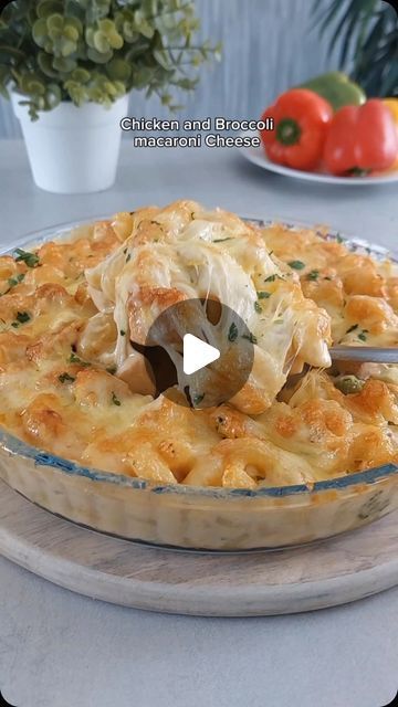 Bellah G on Instagram: "Chicken & broccoli macaroni cheese recipe 😋 #fyp #cooking #baking #chicken #recipe #yummy #viralreels #trendingreels #cooking #followers" Macaroni Cheese Recipe, Baking Chicken, Macaroni Cheese Recipes, Chicken Baked, Macaroni Recipes, Followers Instagram, Baked Macaroni, Macaroni Cheese, Cheese Recipe