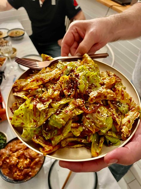 Korean lettuce salad (Sangchu-geotjeori) recipe by Maangchi Geotjeori Recipe, Korean Cabbage Salad, Korean Cabbage, Spinach Side, Grill Seafood, Spinach Side Dish, Cabbage Kimchi, Salad Spinach, Korean Grill