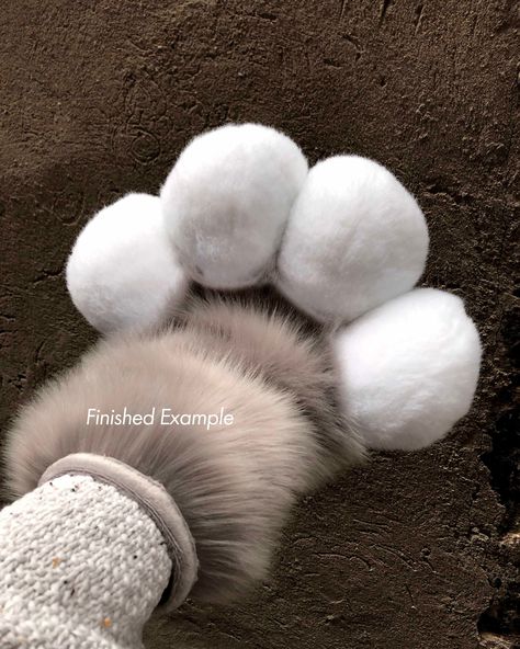 Fursuit Tips, Paw Ideas, Fursuit Inspiration, Cat Mask Diy, Therian Masks, Fursuit Paws, Therian Stuff, Therian Mask, Wolf Mask