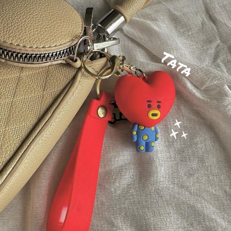 : : : #tata #bt21 #bt21keychain #keychain #tatamicbt21 #random #bts #btstaehyung #btstata #post #random #instagram Bt21 Keychain, Tata Bt21, Bts Keychain, Bts Stuff, Army Life, Bts Merch, July 11, Kpop Aesthetic, Bts Taehyung