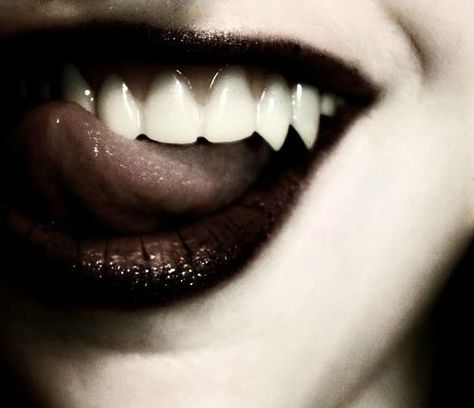 My novel has been picked up by a publishing house | Sara Dobie Bauer's Blog #BiteSomebody #RedMoonRomance Vampire Eyes, Modern Vampires, Elizabeth Bathory, Vampire Lips, Female Vampire, Vampire Fangs, Vampire Teeth, Vampire Goth, Vampire Art