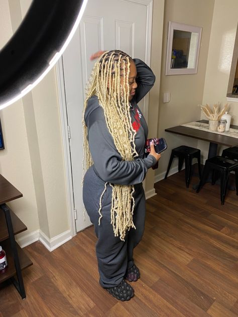 Blonde Locs Crochet, Soft Locs Outfits, Blonde Distressed Locs, Soft Locs Peek A Boo, 613 Faux Locs, Colored Soft Locs, Blonde Boho Locs, Blonde Soft Locs, 36 Inch Soft Locs