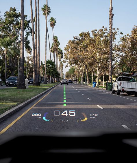 WayRay Discovery Car, Wall Mounted Pc, Future Concept Cars, Car Ui, Industrial Design Trends, Connected Car, Graduation Project, Creative Graphic Design, Head Up Display