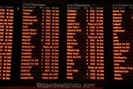 TRAIN DEPARTURES BOARD: LONDON | ENGLAND Moodboard Travel, Train Timetable, Menu Signs, Departures Board, Train Display, Train Board, Video Booth, Book Displays, Display Boards