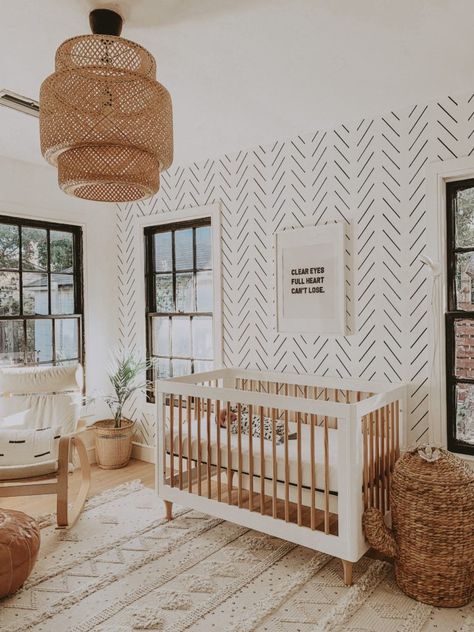 Gender Neutral Nursery Inspiration, Room Murals, Small Nursery, Baby Nursery Inspiration, Nursery Closet, Unisex Nursery, Nursery Room Design, Baby Room Inspiration, Nursery Room Inspiration