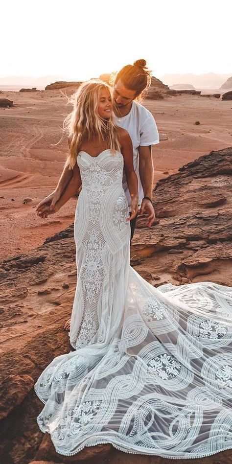 Boho Wedding Dresses, Trendy Dresses Summer, Western Wedding Dresses, Lace Strapless, Formal Dresses For Weddings, Western Wedding, Photo Couple, Bohemian Wedding, Boho Wedding Dress