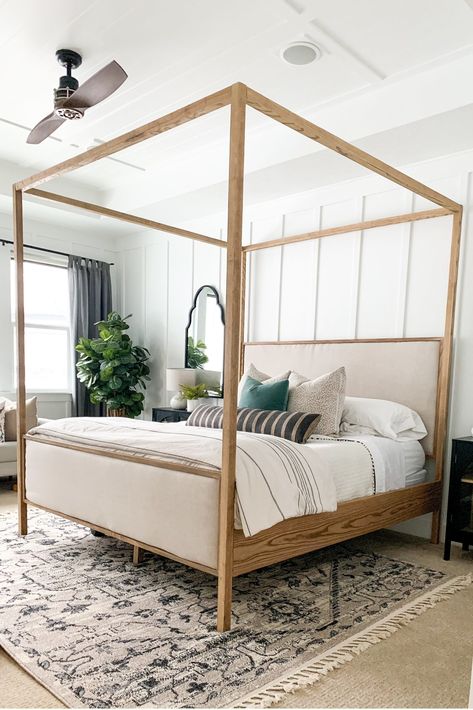 DIY Upholstered Canopy King Bed PB Dupe | Honey Built Home Canopy King Bed, Renting Apartment, Wood Canopy Bed, Canopy Bed Diy, Canopy Bed Frame, Diy Canopy, Pottery Barn Inspired, Building Furniture, Four Poster Bed