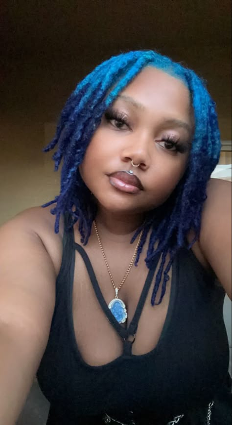 Turquoise Locs Black Women, Green And Blue Locs Black Women, Dark Blue Short Hair Black Women, Hair Color Ideas Purple And Blue, Blue Ombre Locs, Lavender Locs Black Women, Midnight Blue Locs Black Women, Teal Locs Black Women, Blue Dyed Locs