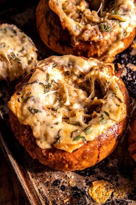 Creamy French Onion Soup Baked In Bread Bowls | halfbakedharvest.com Chili In Bread Bowl, French Onion Soup Bread Bowl, Soup And Sandwich Recipes, Half Baked Harvest Soup, Upscale Dinner Recipes, Perfect Popovers, Easy Bowls, Mini Bread Bowls, Bread Bowl Soup