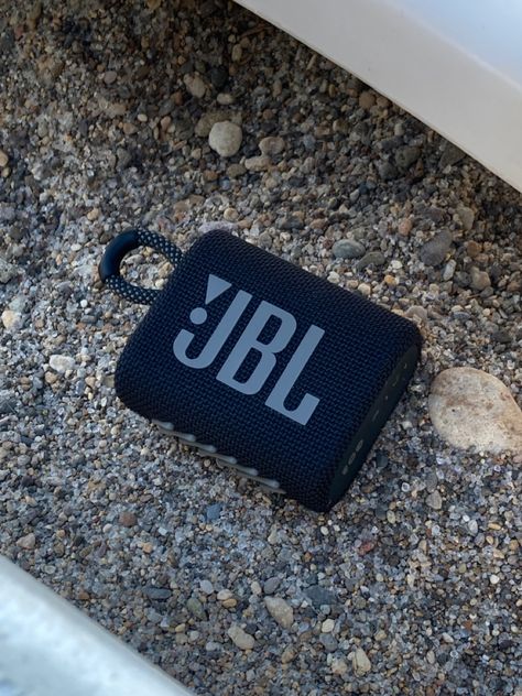 Jbl Speakers Aesthetic, Jbl Bluetooth Speaker, Good Speaker, Jbl Speakers Bluetooth, Jbl Bluetooth, Small Speaker, Waterproof Wallpaper, Food Videography, Portable Bluetooth Speakers