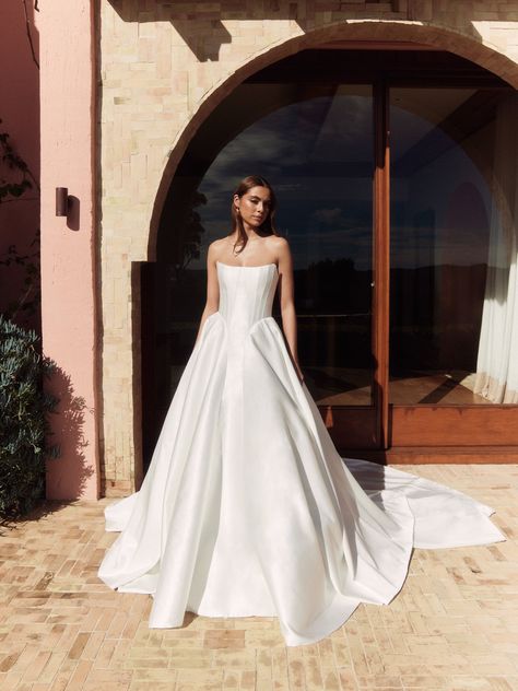 Dahlia — Alena Leena Aleena Leena Bridal, Aleena Leena, Simple Ballgown Wedding Dress, Bridal Care, Alena Leena Bridal, Realistic Wedding, Plain Wedding Dress, Ballgown Wedding Dress, Wedding Dresses A