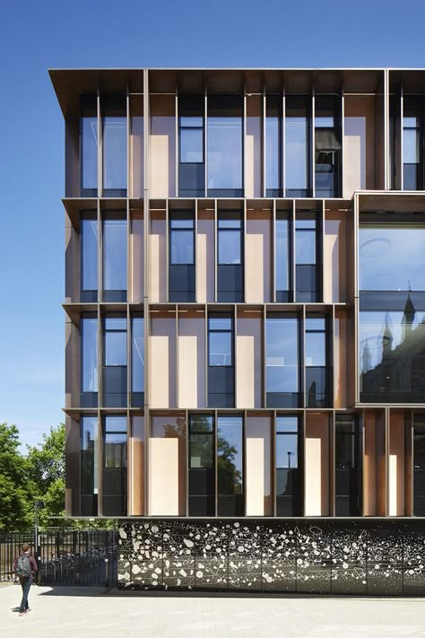 University of Oxford Beecroft Building / Hawkins\Brown Copper Building, High Rise Architecture, Small Hotel Architecture, Office Facade Design, Hotel Facade, Building Skin, Building Elevation, Office Building Architecture, Glass Building