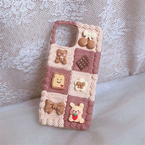 Decoden Phone Case Aesthetic, Icing Phone Case, Deco Cream Phone Case, Frosting Phone Case, Deco Phone Cases, Cream Phone Case, Bear Iphone Case, Diy Phone Case Design, Decoden Case