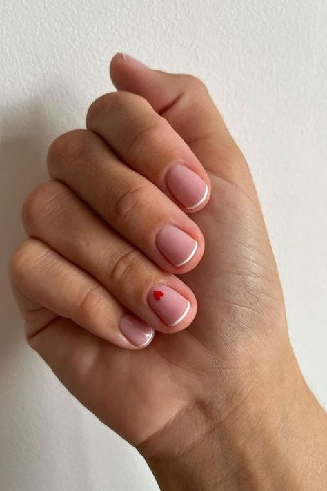 Short nail designs to try! Really Short Nails, Cute Simple Nails, Short Nail, Short Nail Designs, Find Beauty, French Nails, Simple Nails, Short Nails, Pretty Nails