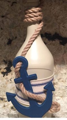 Coastal/nautical anchor home decor wine bottle New Painting Ideas, Decor Marin, Wine Bottle Project, Wood Anchor, Deco Marine, Nautical Crafts, Wine Craft, Wine Bottle Art, Wine Bottle Diy Crafts