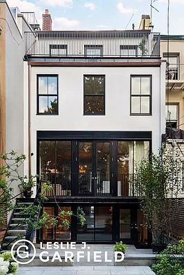 479 Henry St. in Cobble Hill, Brooklyn | StreetEasy Cobble Hill Brooklyn, Minimalist Fireplace, Brick House Designs, Dream House Garden, New York Townhouse, House Redesign, London Townhouse, Dark House, Cobble Hill