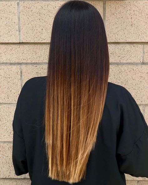 Caramel Ombre for Straight Hair Black To Brown Ombre Hair, Shoulder Length Ombre Hair, Auburn Ombre Hair, Ombre Straight Hair, Orange Ombre Hair, Caramel Ombre Hair, Ombre Hair Ideas, Dark Ombre Hair, Caramel Ombre