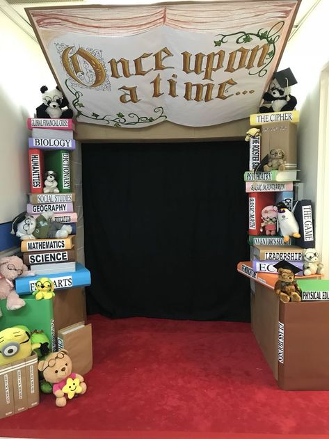 Book Week Decorations Decorating Ideas, Literacy Week Decorations, Book Fair Setup Display Ideas, Trunk Or Treat Library Theme, Once Upon A Book Fair, Library Trunk Or Treat Ideas, Trunk Or Treat Book Theme, Book Fair Themes Library Displays, Fairytale Classroom Decorations