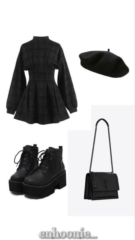 Wensday Adams Aesthetic Outfits, Mode Inspo, Soft Grunge, Lookbook Outfits, Mode Inspiration, Teen Fashion Outfits, Outfits Casuales, Black Outfit, Cute Casual Outfits