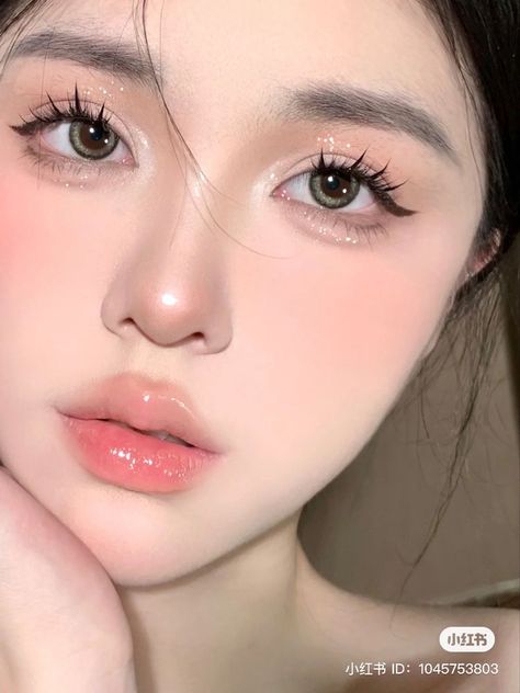 Class Picture Makeup, Makup Angel Tutorial, Makup Angel, Goddess Makeup, Sweet Makeup, Angel Makeup, Korea Makeup, Douyin Makeup, Eye Makeup Styles