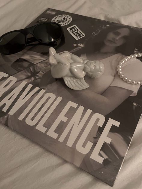 Lana Del Rey House, Ultraviolence Vinyl, Live Laugh Lana, Ultraviolence Album, Lana Del Rey Albums, Lana Del Rey Ultraviolence, Vinyl Aesthetic, Lana Del Rey Vinyl, Lana Rey