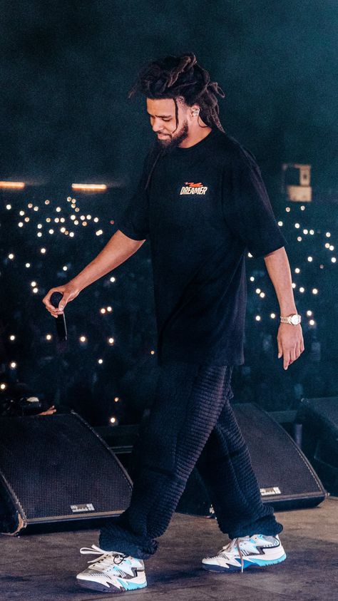 J Cole Fits, J Cole Profile Picture, J Cole Aesthetic Wallpaper Iphone, J Cole Fashion, J Cole Wallpapers Iphone, J Cole Outfits, J Cole Pictures, J Cole Style, J Cole Posters