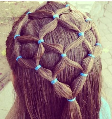 Spiderweb braid Spiderweb Hair, Braids Pictures, Plaits Hairstyles, Braids Hairstyles Pictures, Wacky Hair, Athletic Hairstyles, Crazy Hair Days, Long Hair Women, Hair Pictures