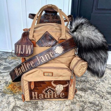 Kustom K Leather on Instagram: "These diaper bags leave me speechless! In love with them! Message me for details on a custom diaper bag! #custom #diaperbag #baby rodeo #rodeofashion #southwestern #leather #handtooled #handpainted #foxtail #beautiful #brand #kustomkleather" Western Baby Gifts, Tooled Leather Diaper Bag, Boujee Bags, Louis Vuitton Diaper Bag, Western Diaper Bag, Diper Bags, Leather Diaper Bag Backpack, Baby Clothes Country, Baby Announcement Photoshoot