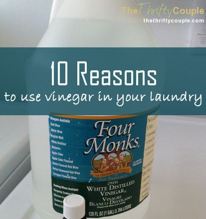 Vinegar In Laundry, Vinegar Uses, Outdoor Cleaning, Diy Cleaners, Cleaning Recipes, Laundry Soap, Laundry Hacks, Cleaners Homemade, Homemade Remedies